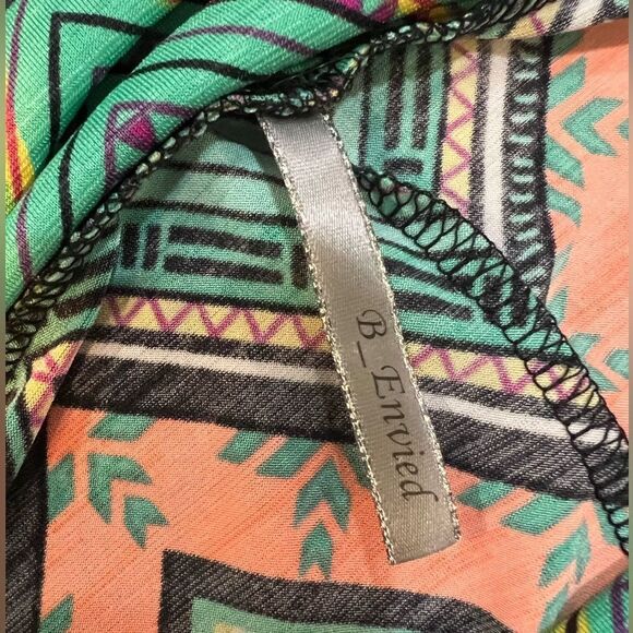 BEnvied Size Medium Aztec Summer Printed Skirt​ - Picture 2 of 4